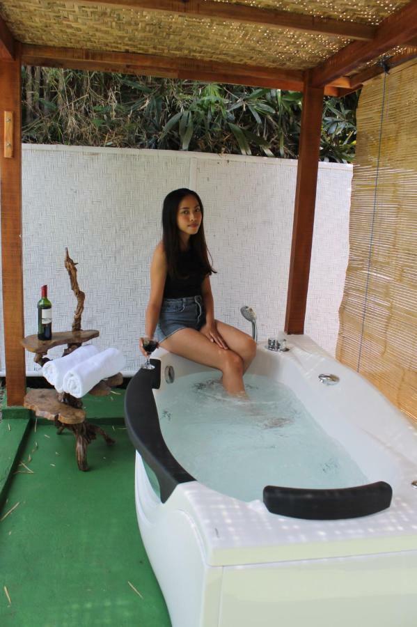 White Creative Villa Campuhan Ubud  Ngoại thất bức ảnh